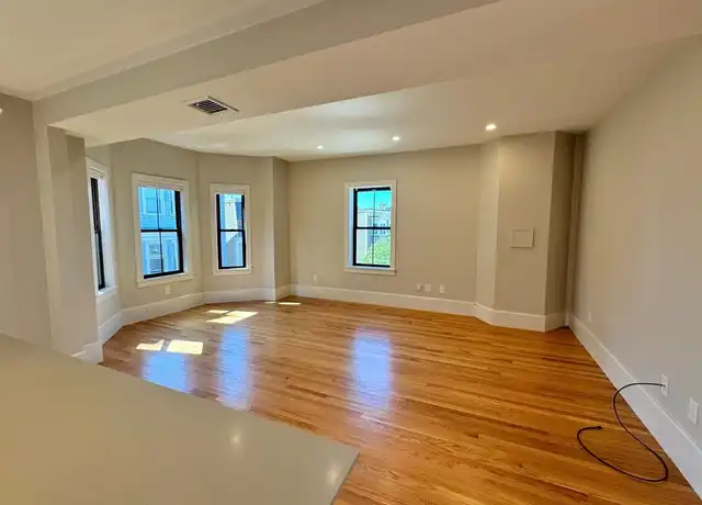 Property at 3 Bartlett St Unit 1, Charlestown, MA, 02129, 3 beds, 2 baths, [object Object]