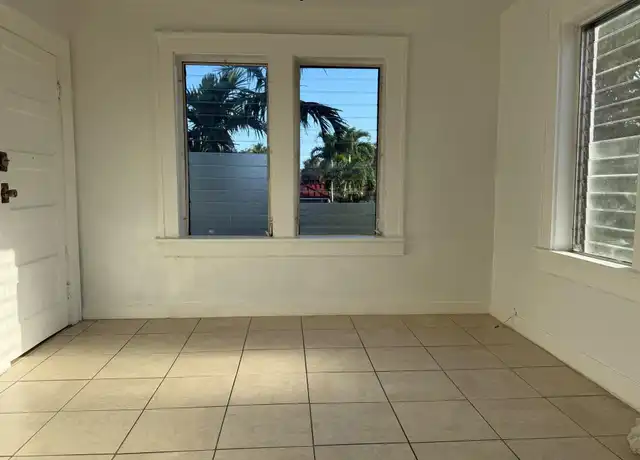 Property at 1621 Van Buren St Unit 3, Hollywood, FL, 33020, 1 bed, 1 bath, [object Object]