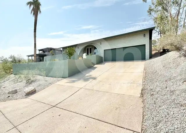 Property at 1701 E Camino del Santo, Phoenix, AZ, 85022, 2 beds, 2 baths, [object Object]