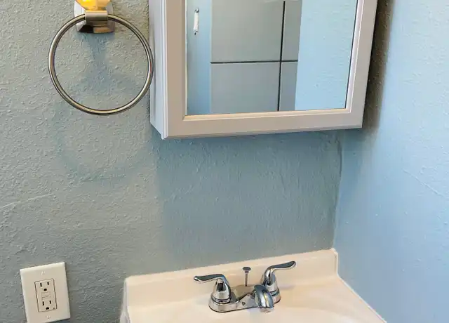 Property at 1406 W Olympic Blvd Unit 5, Los Angeles, CA, 90015, 0 beds, 1 bath, [object Object]
