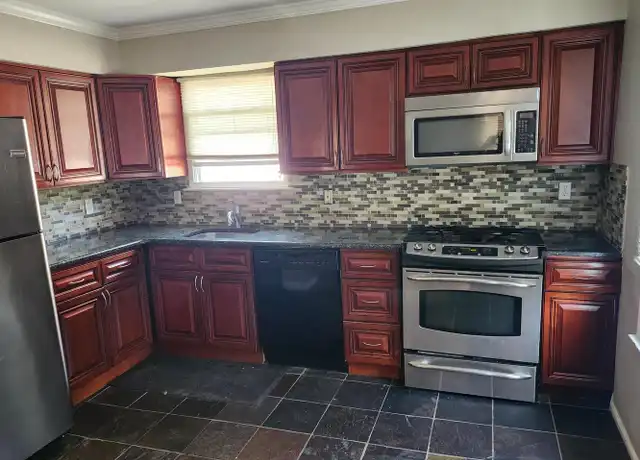 Property at 729 Jarvis Rd Unit B, Sicklerville, NJ, 08081, 2 beds, 1 bath, [object Object]