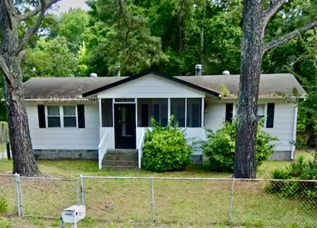 Property at 781 Shields Rd, Newport News, VA, 23608, 3 beds, 2 baths, [object Object]