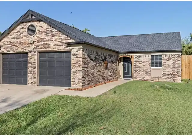 Property at 5302 Daffodil Ct, Arlington, TX, 76018, 3 beds, 2 baths, [object Object]
