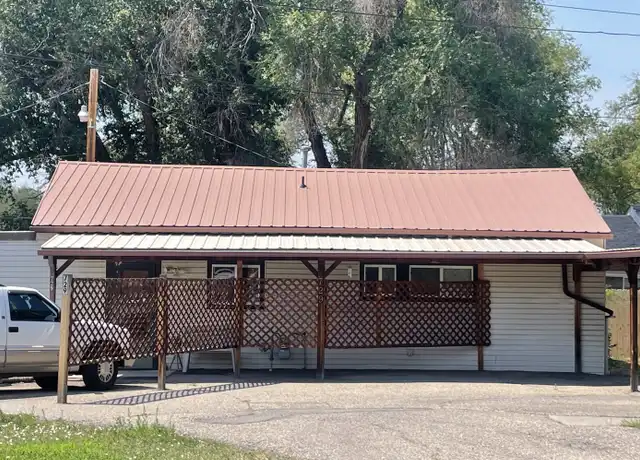 Property at 729 N 6th St, Montrose, CO, 81401, 2 beds, 1 bath, [object Object]