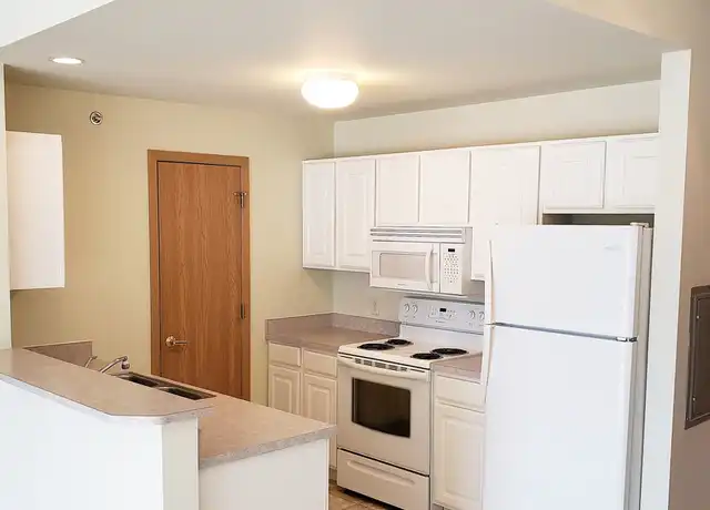 Property at 321 Meadowside Dr Unit 302-312, Verona, WI, 53593, 2 beds, 2 baths, [object Object]