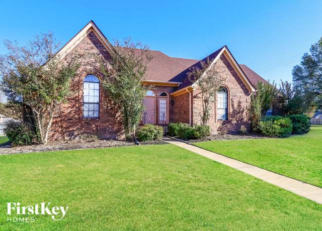 Photo of 3620 Country Lane Dr, Bartlett, TN 38133