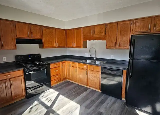 Property at 196 Georgetown Dr Unit 6, Delaware, OH, 43015, 2 beds, 2.5 baths, [object Object]