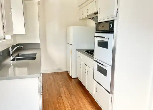 Property at 1036 N Crescent Heights Blvd Unit 1A, West Hollywood, CA, 90046, 1 bed, 1 bath, [object Object]