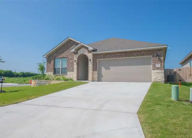 Property at 2202 Wasabi Rd, Temple, TX, 76501, 4 beds, 2 baths, [object Object]