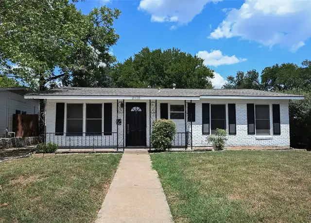 Property at 2110 Westover Rd, Austin, TX, 78703, 2 beds, 1 bath, [object Object]