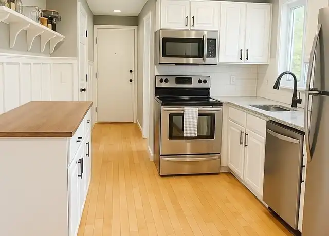 Property at 30 Washington St Unit 2B, Charlestown, MA, 02129, 2 beds, 1 bath, [object Object]