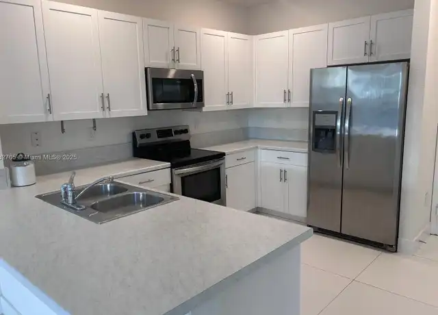Property at 1405 SE 26th Ter #1405, Homestead, FL, 33035, 3 beds, 2.5 baths, [object Object]