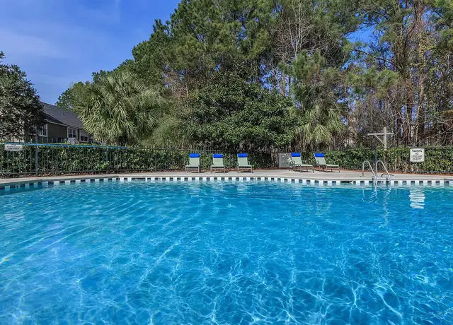 Photo of 450 Al Henderson Blvd, Savannah, GA 31419