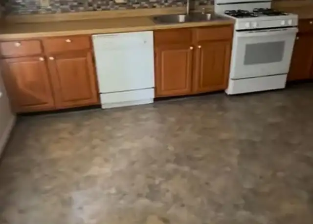Property at 9303 Bell Haven Ln Unit 2, Marshall, VA, 20115, 2 beds, 1 bath, [object Object]