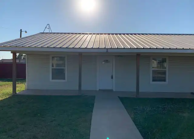 Property at 720 11th St Unit B, Hawley, TX, 79525, 2 beds, 1 bath, [object Object]