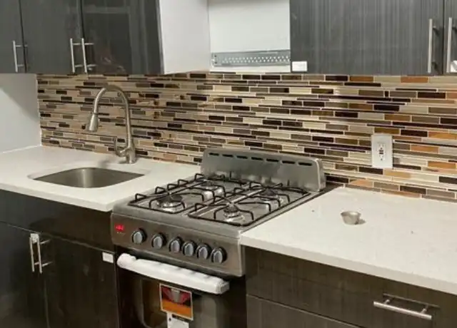 Property at 1322 Stratford Ave Unit 3, Bridgeport, CT, 06607, 1 bed, 1 bath, [object Object]