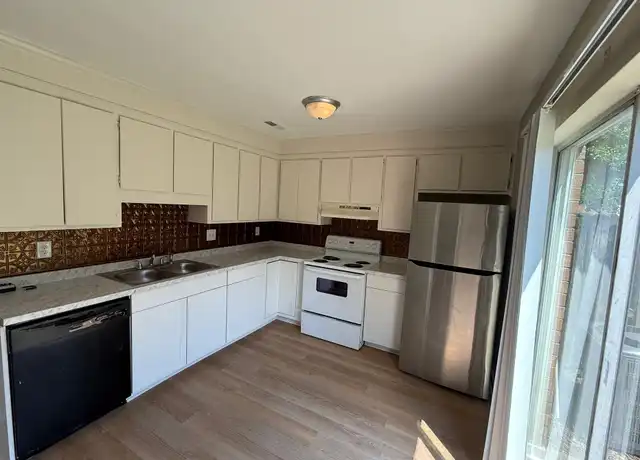 Property at 6885 Shahid Row Unit 1, North Charleston, SC, 29418, 3 beds, 1.5 baths, [object Object]