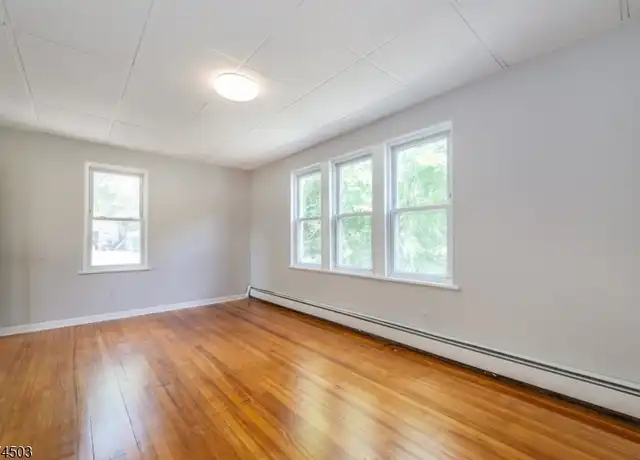 Property at 101 Kings Hwy Unit B, Landing, NJ, 07850, 2 beds, 1 bath, [object Object]