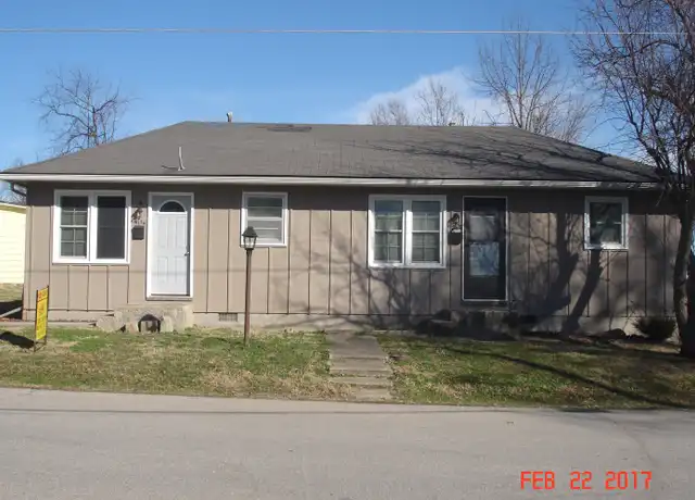 Property at 413 S Mulberry St Unit A, Warrensburg, MO, 64093, 1 bed, 1 bath, [object Object]