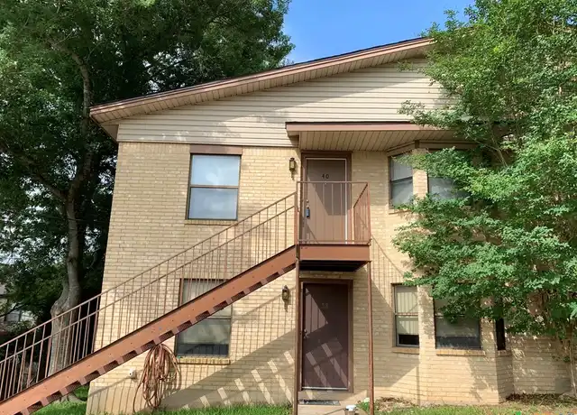 Property at 40 Royal Crst, New Braunfels, TX, 78130, 2 beds, 2 baths, [object Object]