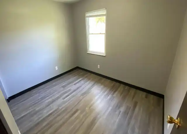 Property at 2934 Brookside Dr, Zanesville, OH, 43701, 1 bed, 1 bath, [object Object]