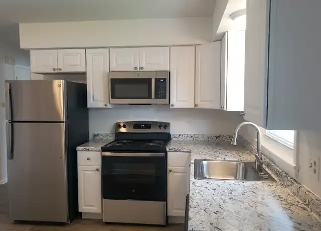 Property at 1216 N Pontiac Dr, Janesville, WI, 53545, 2 beds, 1.5 baths, [object Object]