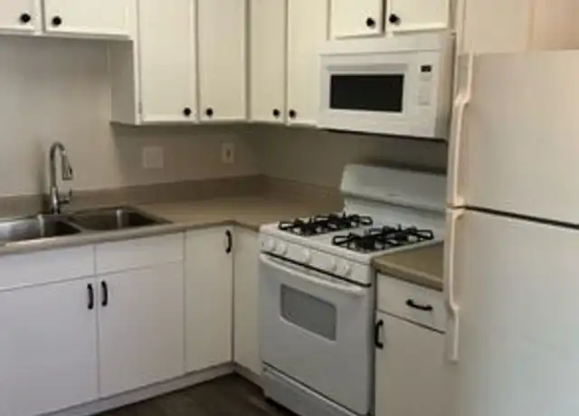 Property at 1346 Dubuque St Unit D, Oceanside, CA, 92058, 2 beds, 1.5 baths, [object Object]