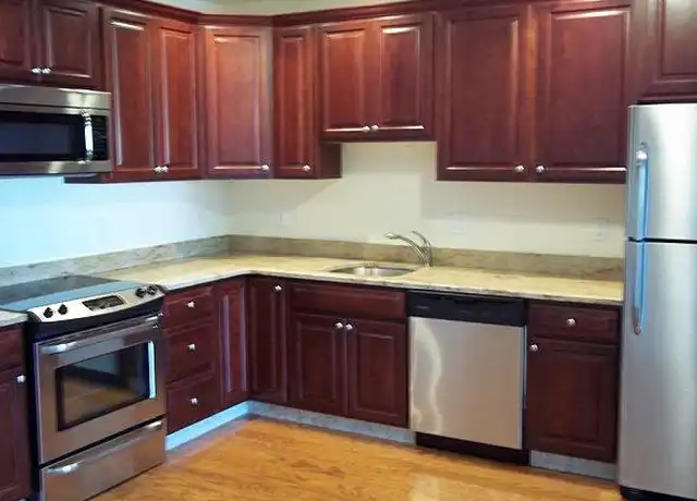 Property at 32 Locust St Unit 301, Medford, MA, 02155, 2 beds, 1 bath, [object Object]