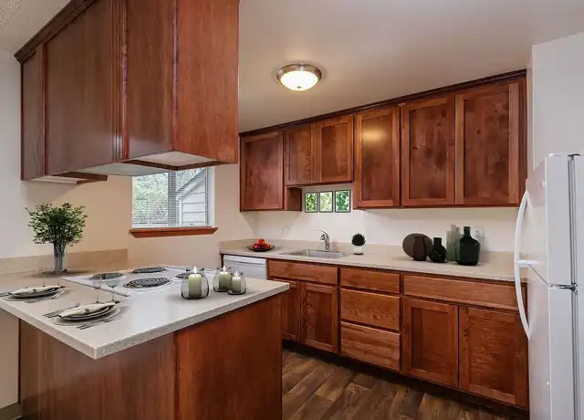 Property at Farmington Oaks - 18700 SW Farmington Rd, Beaverton, OR, 97007, 2 beds, 1 bath, [object Object]