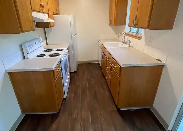 Property at Farmington Oaks - 18700 SW Farmington Rd, Beaverton, OR, 97007, 1-2 bed, 1 bath, [object Object]