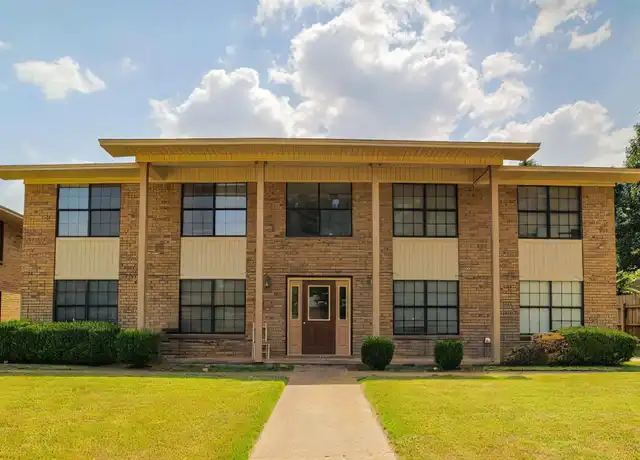 Property at 701 Bluebird Ln Unit 11, Wake Village, TX, 75501, 2 beds, 1 bath, [object Object]