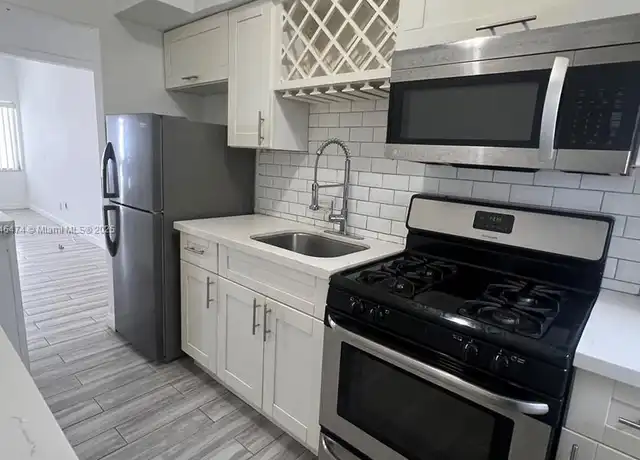 Property at 8135 Crespi Blvd Unit 2, Miami Beach, FL, 33141, 1 bed, 1 bath, [object Object]