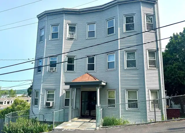 Property at 15 William St Unit 3W, Hastings-On-Hudson, NY, 10706, 2 beds, 1 bath, [object Object]