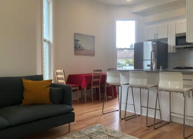 Property at 2060 San Antonio Ave Unit A, Alameda, CA, 94501, 2 beds, 2 baths, [object Object]