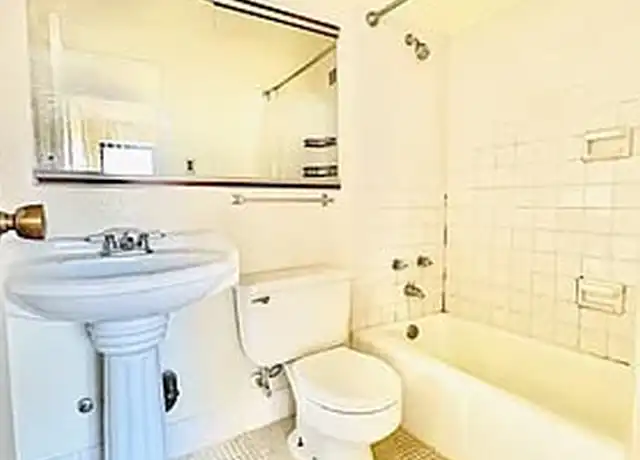 Property at 178 E 80th St, New York, NY, 10075, 2 beds, 1 bath, [object Object]