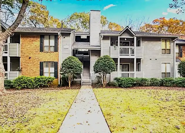 Property at 101 Warm Springs Cir, Roswell, GA, 30075, 2 beds, 2 baths, [object Object]
