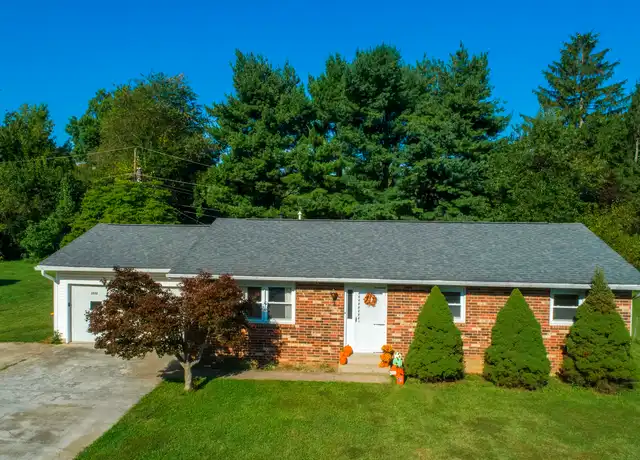Property at 3522 S Bainbridge Dr, Bloomington, IN, 47401, 3 beds, 2 baths, [object Object]