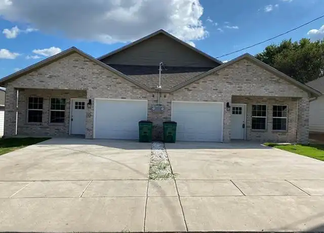 Property at 3307 Polk St Unit A, Greenville, TX, 75401, 3 beds, 2 baths, [object Object]