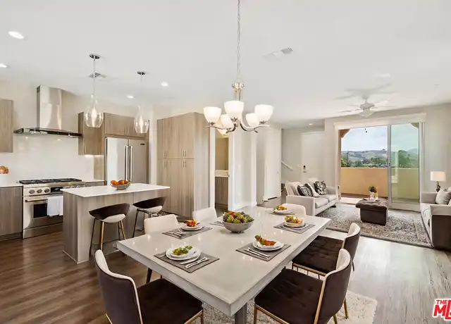 Property at 4416 Paxton Pl, Calabasas, CA, 91302, 2 beds, 2.5 baths, [object Object]