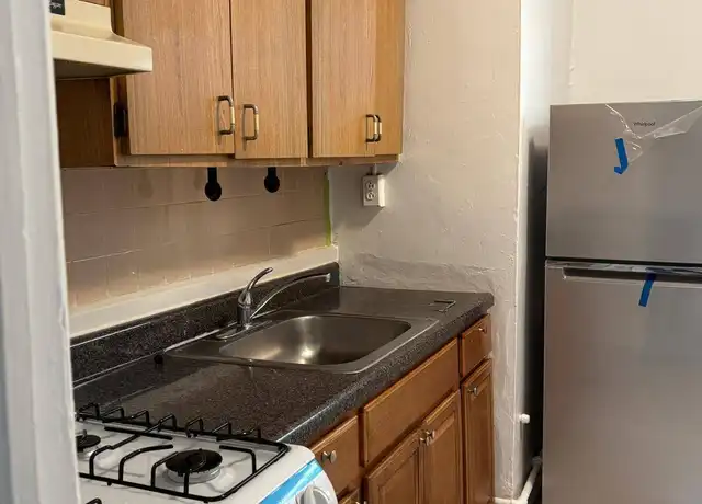 Property at 81-10 37th Ave, Flushing, NY, 11372, 1 bed, 1 bath, [object Object]