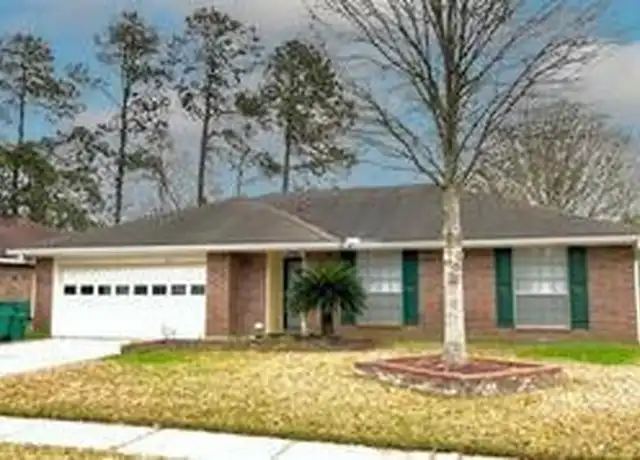 Property at 401 Pine Shadows Dr, Slidell, LA, 70458, 4 beds, 2 baths, [object Object]