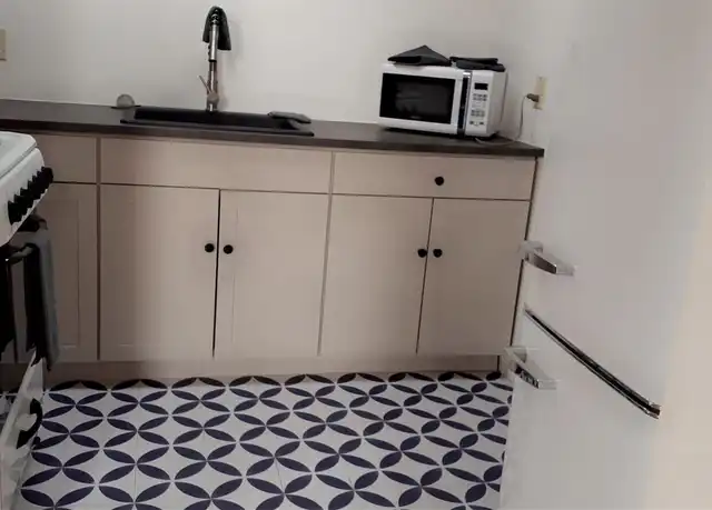 Property at 322 S Main St, Lamar, CO, 81052, 1 bed, 1 bath, [object Object]