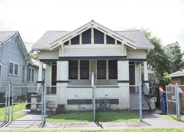 Property at 4922 Loyola Ave, New Orleans, LA, 70115, 2 beds, 1 bath, [object Object]