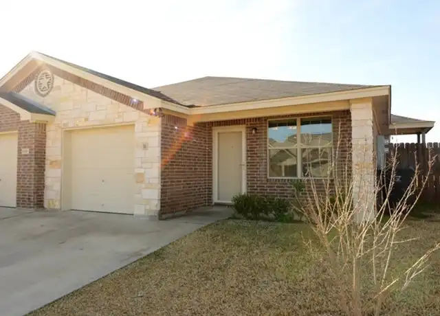 Property at 1306 Cavalry Ln Unit B, Killeen, TX, 76549, 3 beds, 2 baths, [object Object]