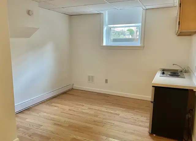 Property at 405 Beacon St Unit A, Boston, MA, 02115, 0 beds, 1 bath, [object Object]