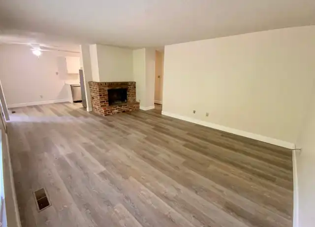Property at 17792 Webster Rd Unit 17792, Gladstone, OR, 97027, 2 beds, 1 bath, [object Object]
