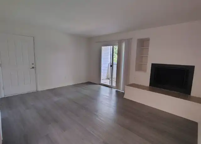 Property at 600 Reusens Rd Unit I94, Lynchburg, VA, 24503, 1 bed, 1 bath, [object Object]