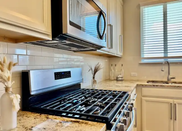 Property at 717 Bayberry Cir, Buda, TX, 78610, 3 beds, 2 baths, [object Object]