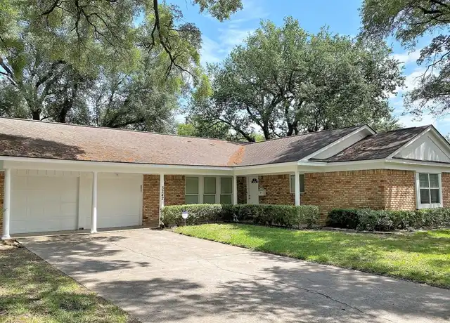 Property at 5242 Beechnut St, Houston, TX, 77096, 3 beds, 3 baths, [object Object]
