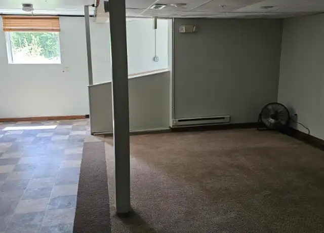 Property at 615 S Chestnut St, Platteville, WI, 53818, 1 bed, 1 bath, [object Object]